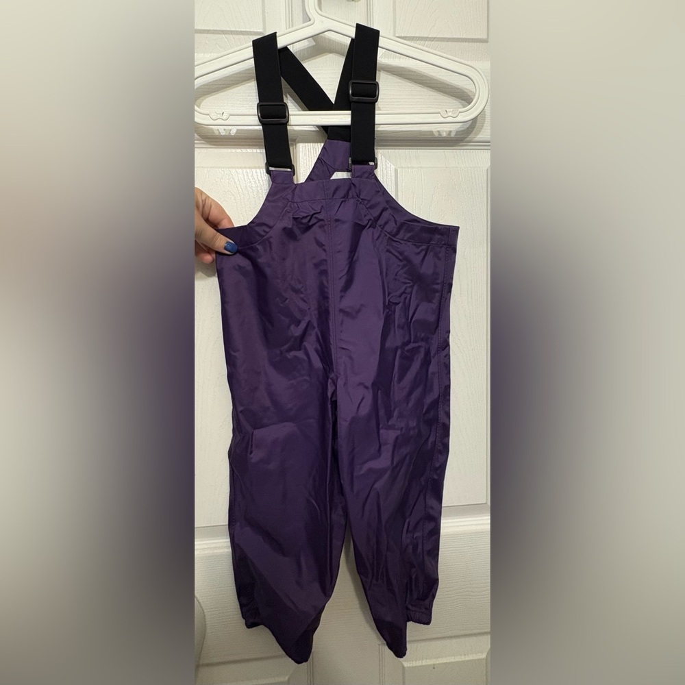 3• Kids MEC rain pants